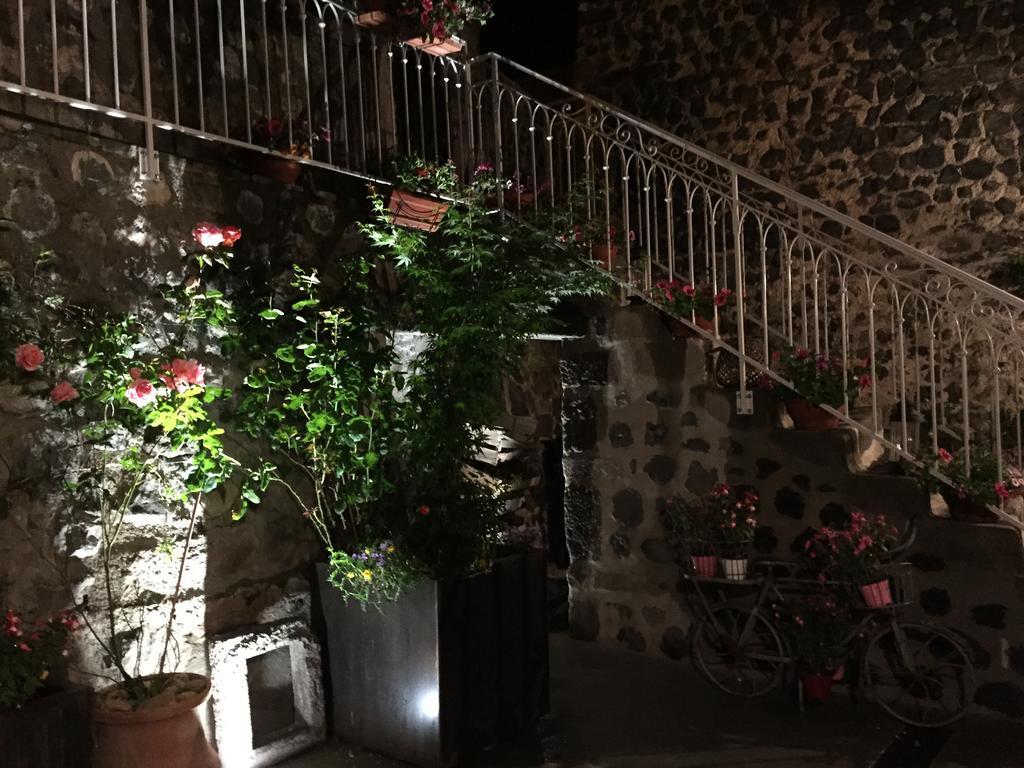 L'Escale De Camille Ξενοδοχείο Murat  Εξωτερικό φωτογραφία